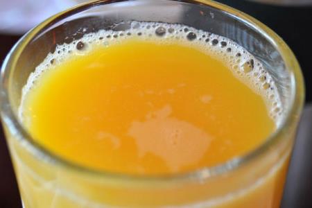 Pomarančni sok vpliva na možgane